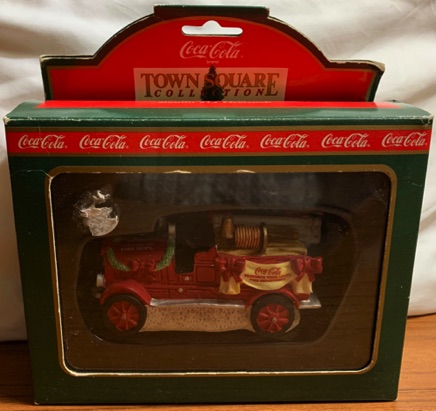 4373-1 € 15,00 coca cola town sqaure Station fire truck.jpeg